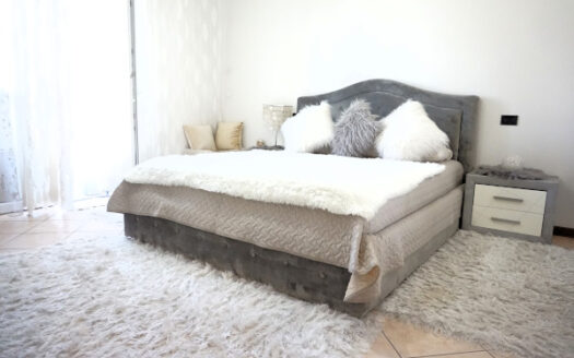 Bonate Sopra Quadrilocale semi indipendente