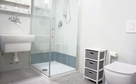 Bonate Sopra Signorile bilocale in villa con giardino privato