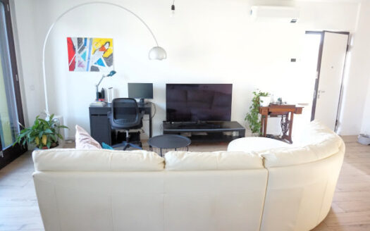 Bonate Sopra Splendido trilocale in villa con mansarda