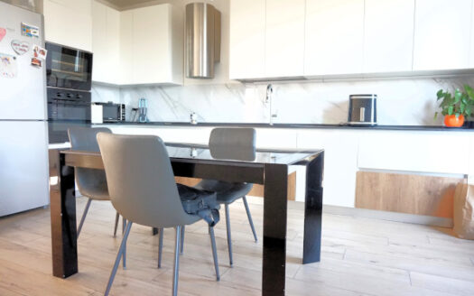 Bonate Sopra Splendido trilocale in villa con mansarda