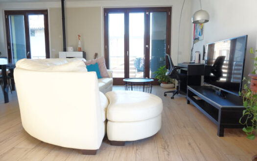 Bonate Sopra Splendido trilocale in villa con mansarda