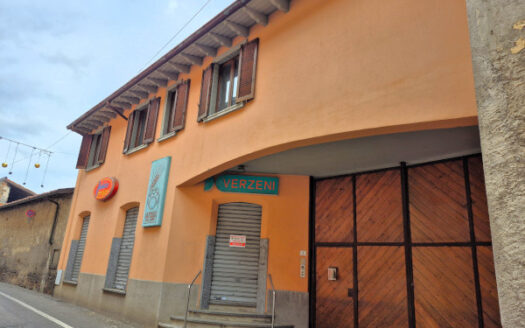 Chignolo d’Isola Introvabile pentalocale di 150mq con terrazzo vivibile di ben 85mq