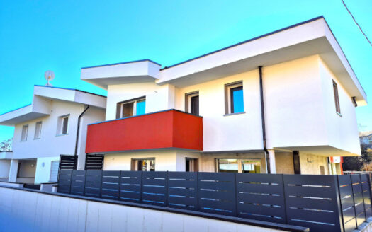 Bonate Sotto Attico in Vendita – Un Sogno a Portata di Mano!