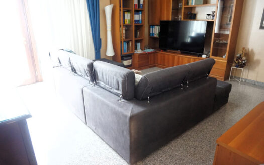 TERNO D’ISOLA Trilocale con Mansarda e Giardino Privato