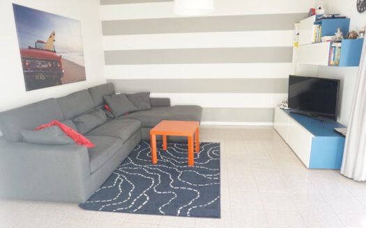 Mozzo- Splendido trilocale con cantina e ampio box