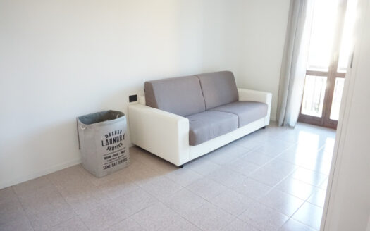 Mozzo- Splendido trilocale con cantina e ampio box