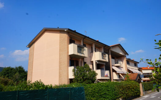 Sotto il Monte – Recente trilocale con cantina