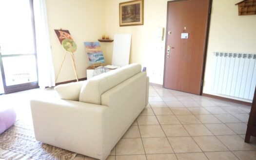 Sotto il Monte – Recente trilocale con cantina