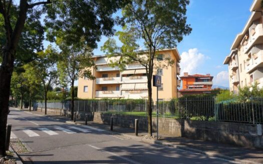 Terno d’Isola Elegante Bilocale pronto per abitare
