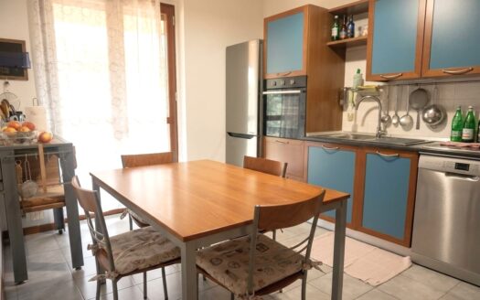 Terno d’Isola Trilocale in villa al piano terra